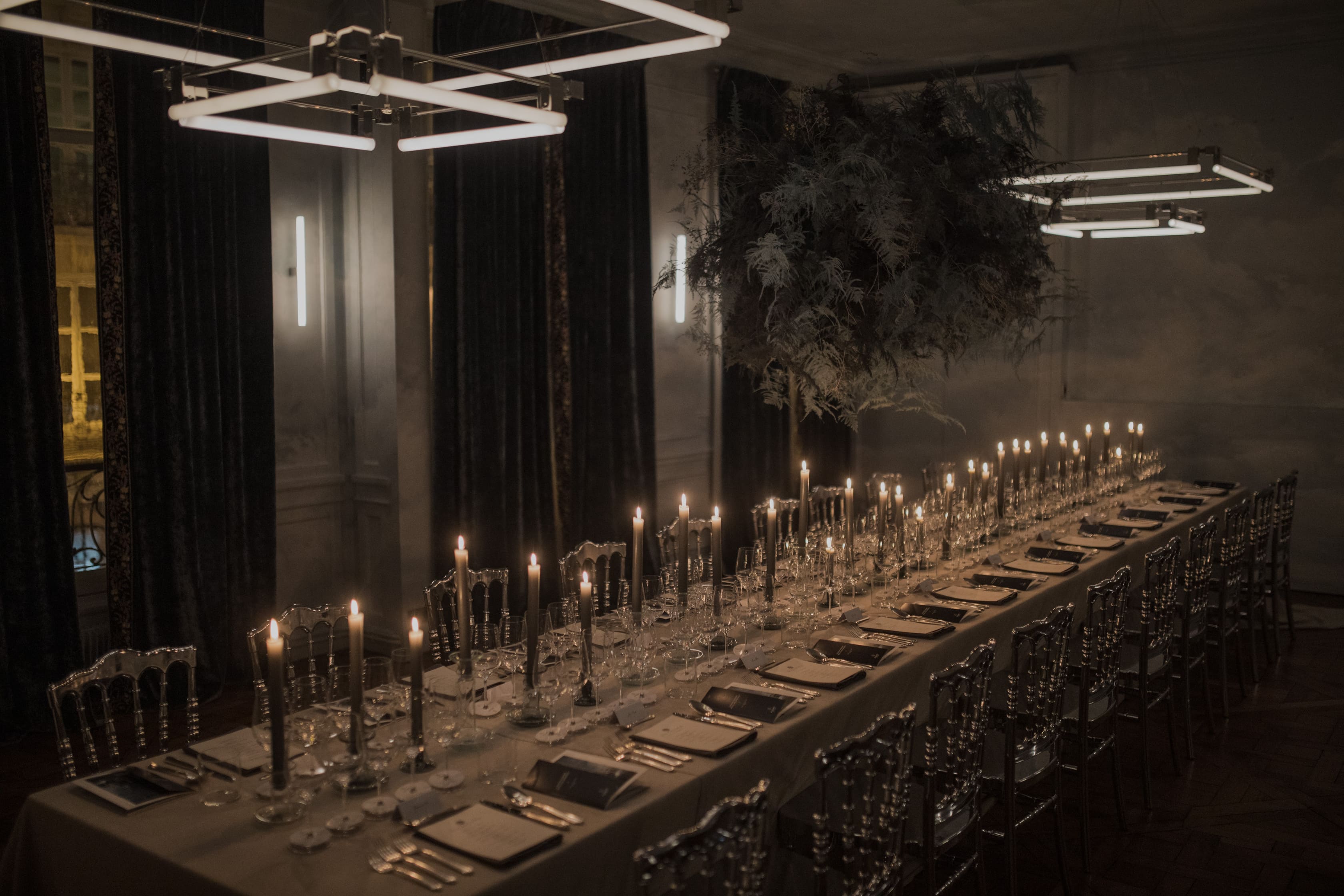 Caviar_tasting_dinner_dark_candles_1.jpg